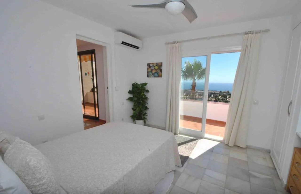 3Bed Penthouse Sitio De Calahonda Stunning Views Apartment